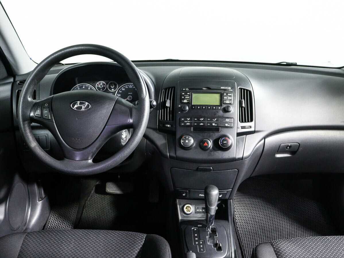 Купить Hyundai i30 с пробегом. Фото: #9