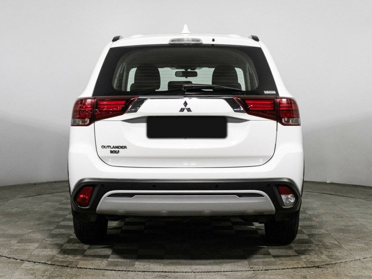 Купить Mitsubishi Outlander с пробегом. Фото: #5