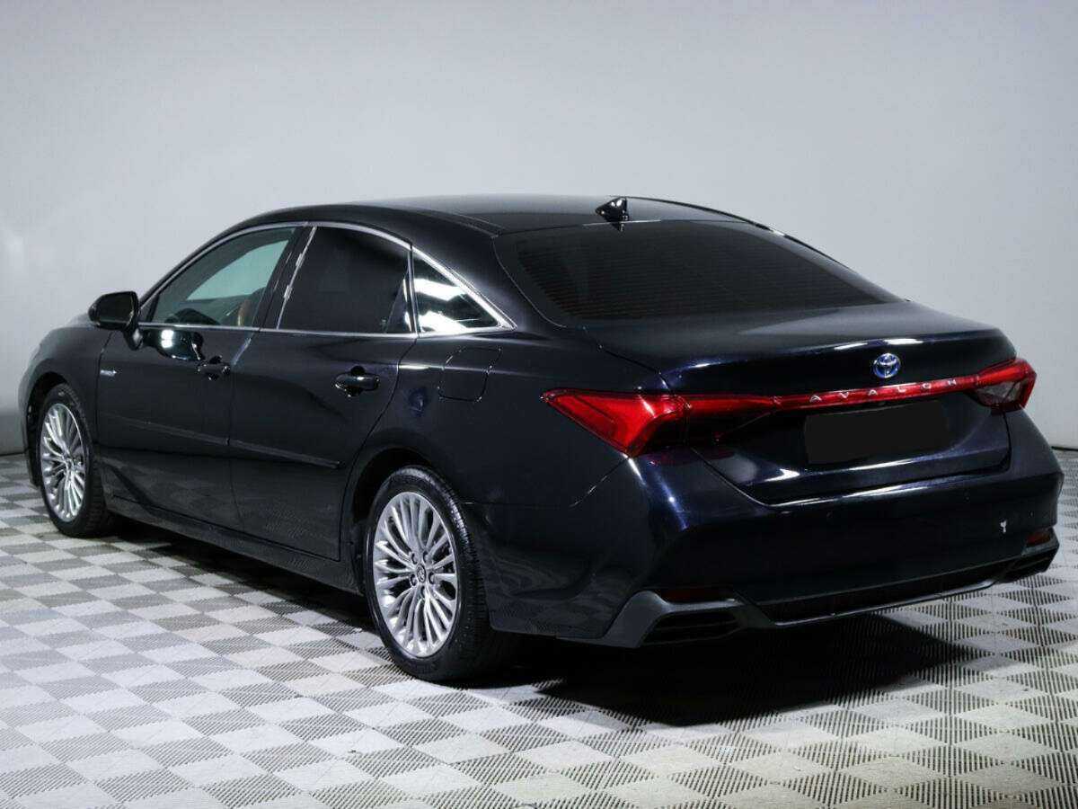 Купить Toyota Avalon с пробегом. Фото: #6