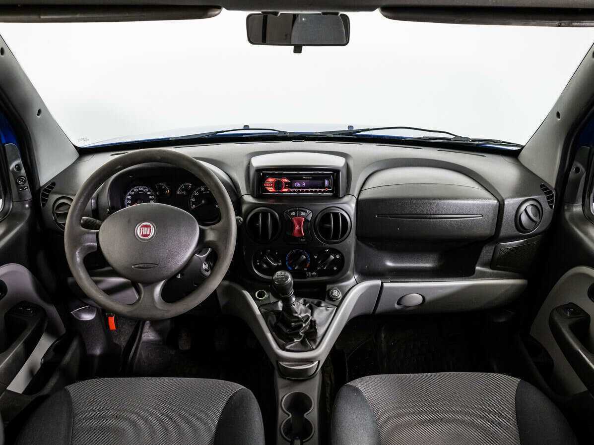 Купить Fiat Doblo с пробегом. Фото: #12