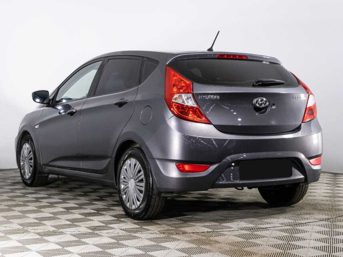 Купить Hyundai Solaris с пробегом. Фото: #6