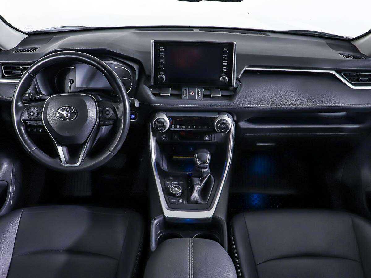 Купить Toyota RAV4 с пробегом. Фото: #10