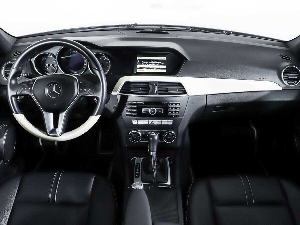 Купить Mercedes-Benz C-Класс с пробегом. Фото: #11