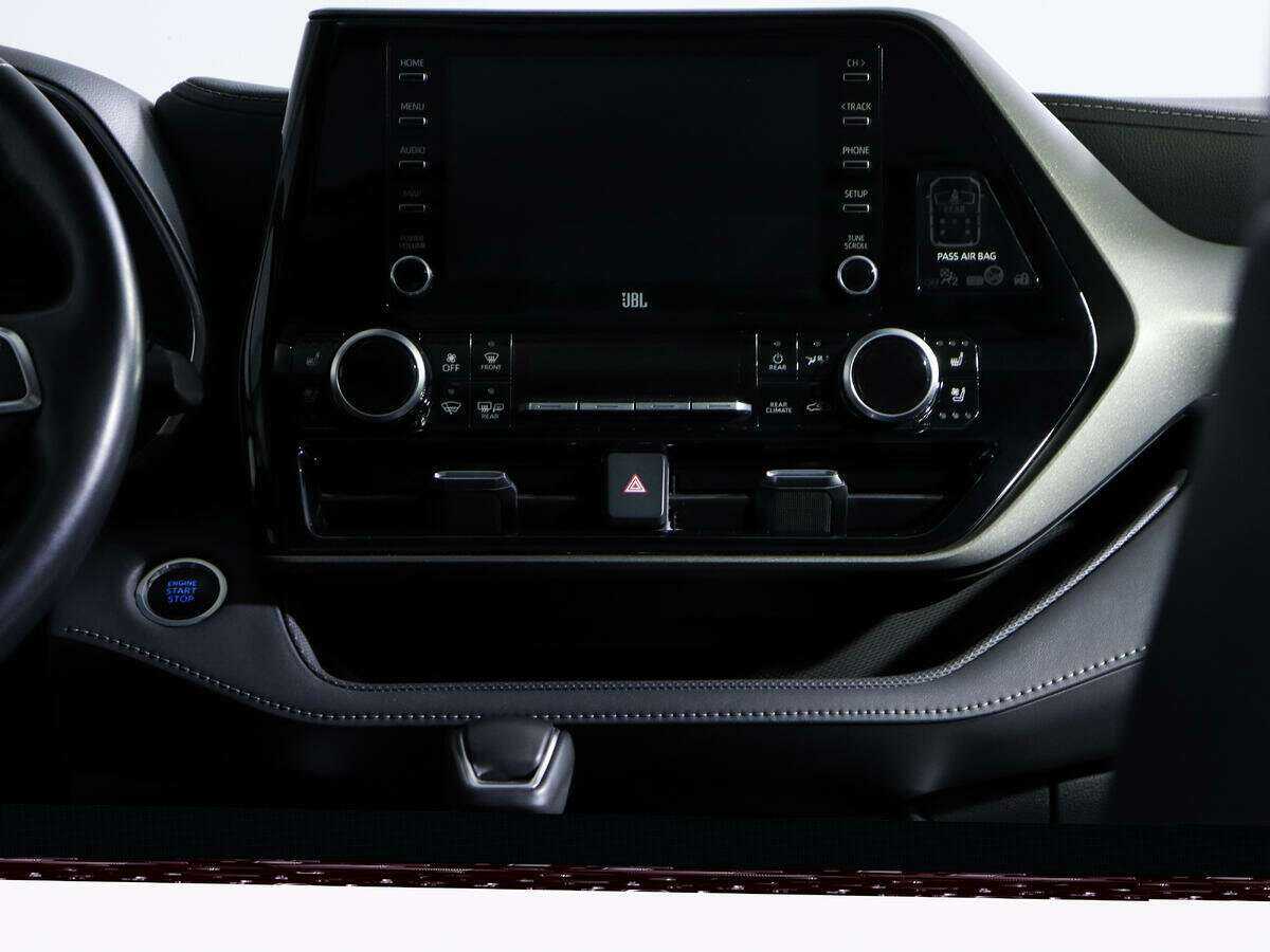Купить Toyota Highlander с пробегом. Фото: #9