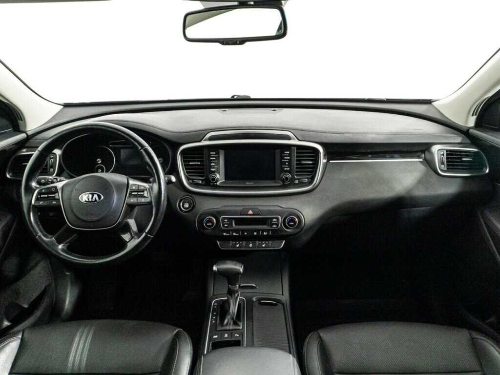 Купить Kia Sorento с пробегом. Фото: #12