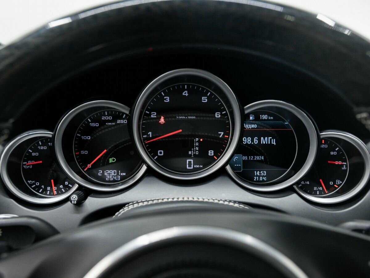 Купить Porsche Cayenne с пробегом. Фото: #24
