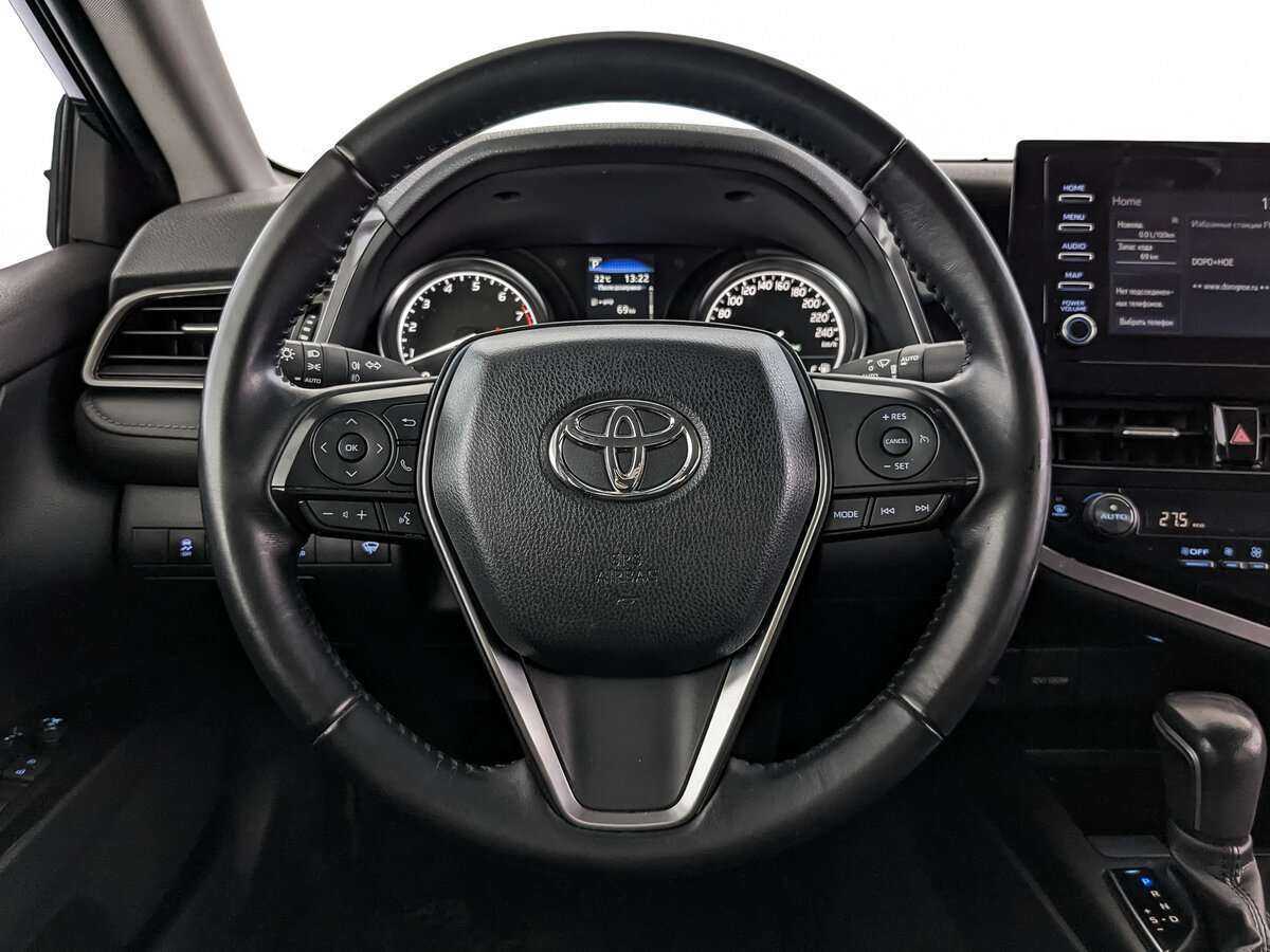 Купить Toyota Camry с пробегом. Фото: #17
