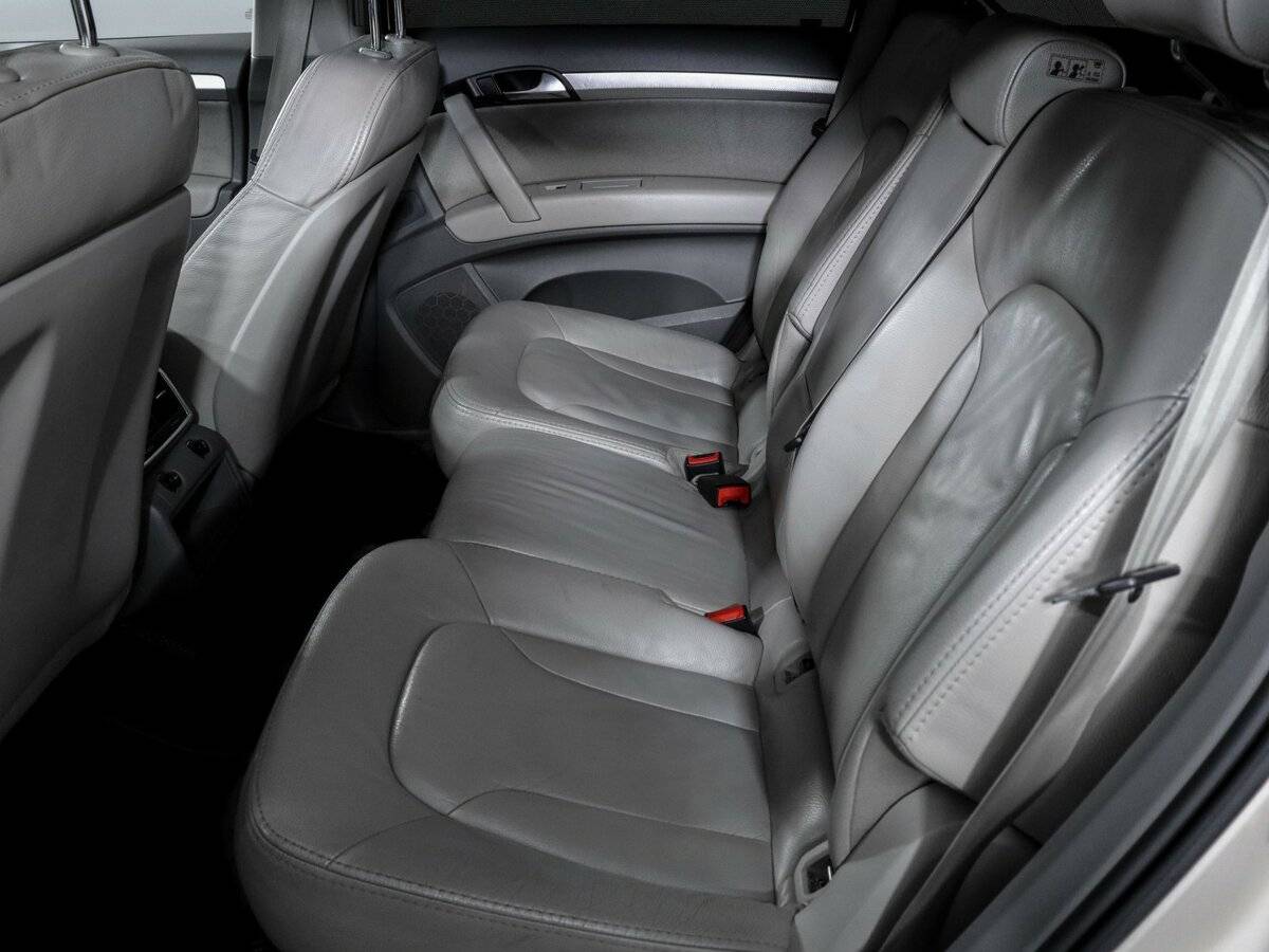 Купить Audi Q7 с пробегом. Фото: #9