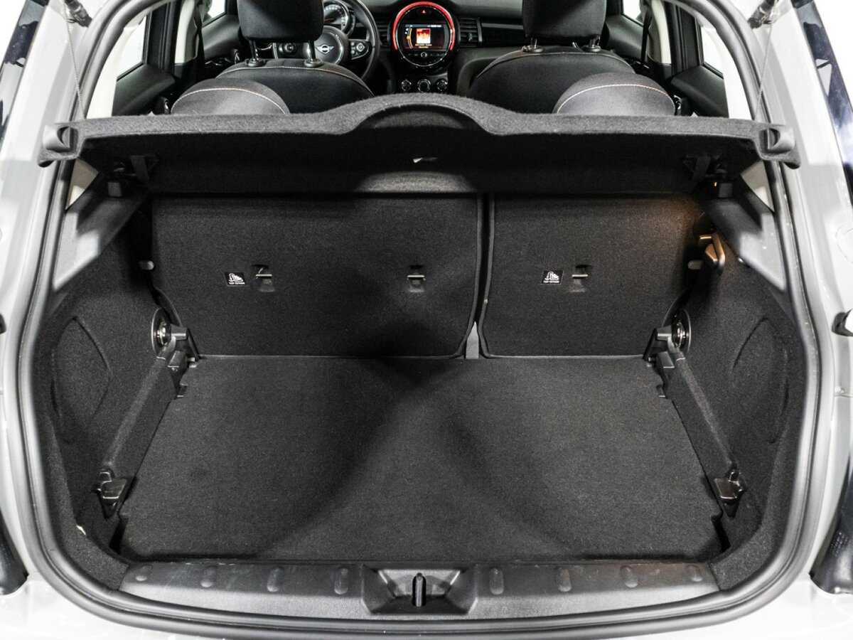 Купить Mini Hatch с пробегом. Фото: #14