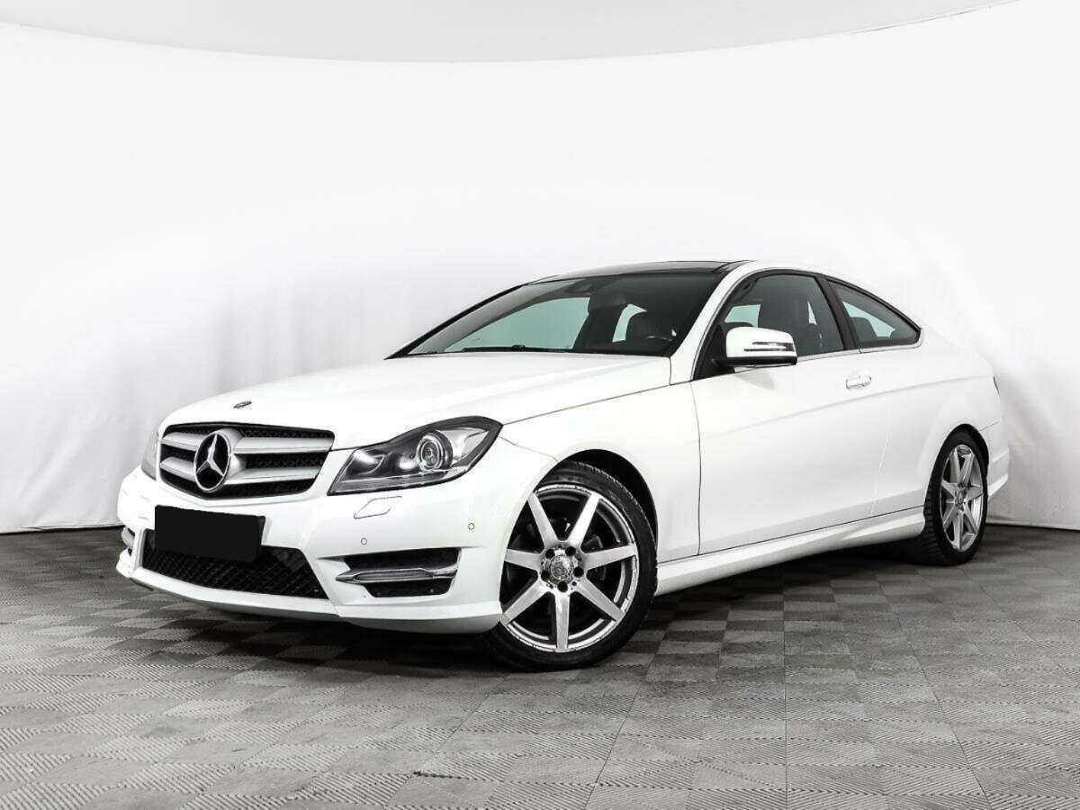 Купить Mercedes-Benz C-Класс с пробегом. Фото: #0