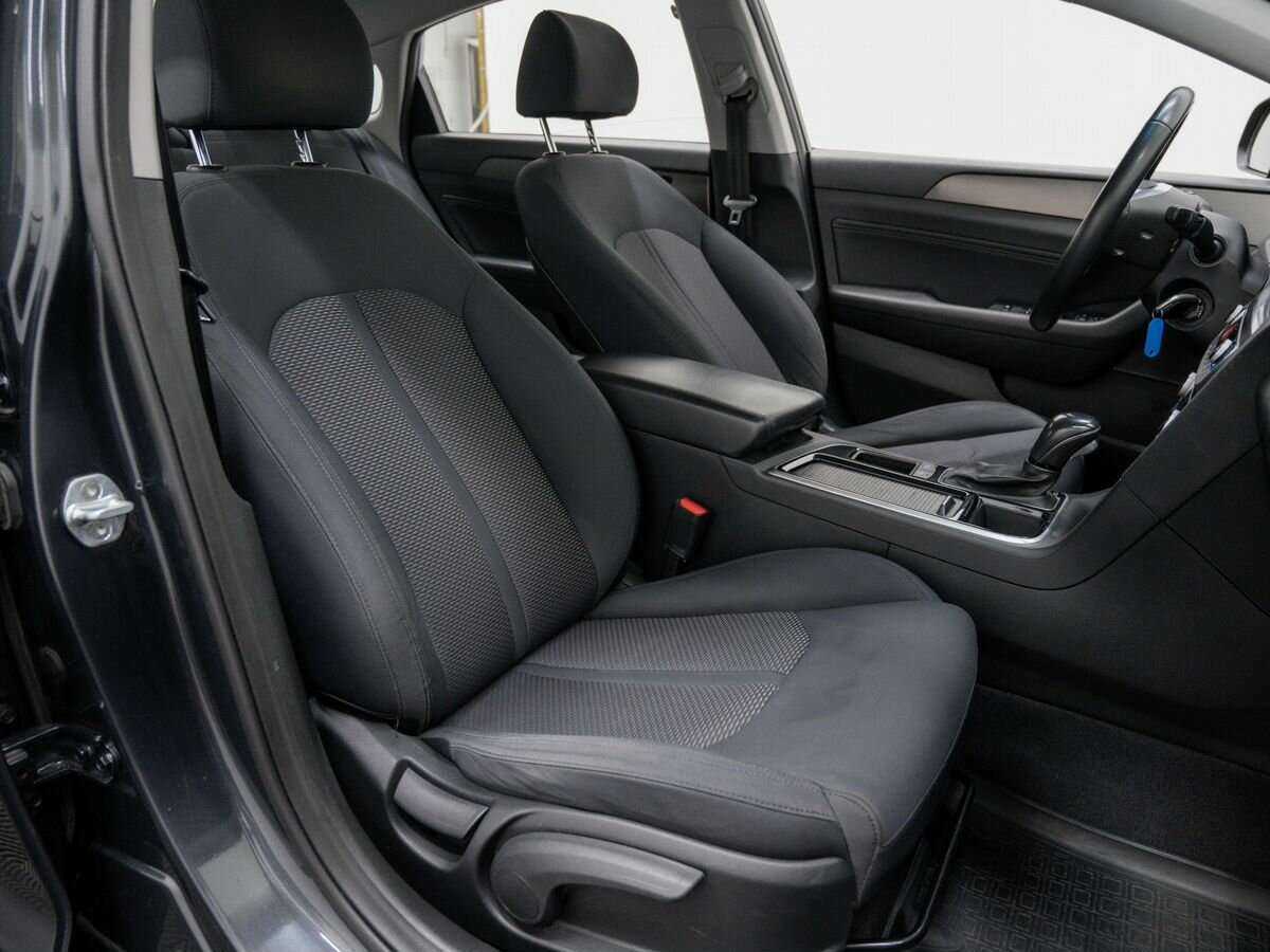 Купить Hyundai Sonata с пробегом. Фото: #8