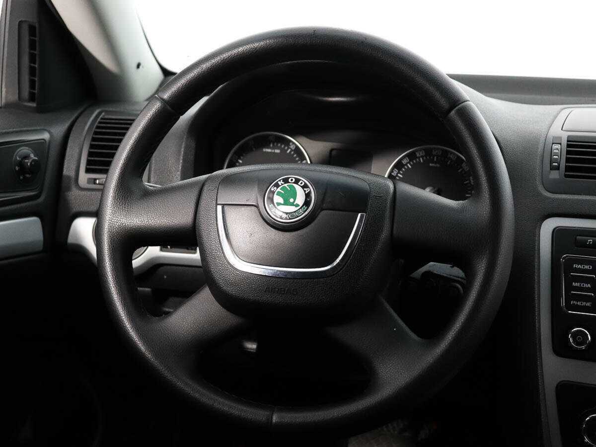 Купить Skoda Octavia с пробегом. Фото: #14