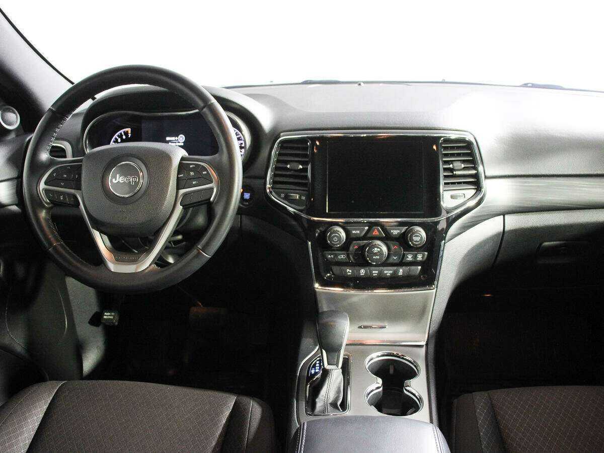 Купить Jeep Grand Cherokee с пробегом. Фото: #9