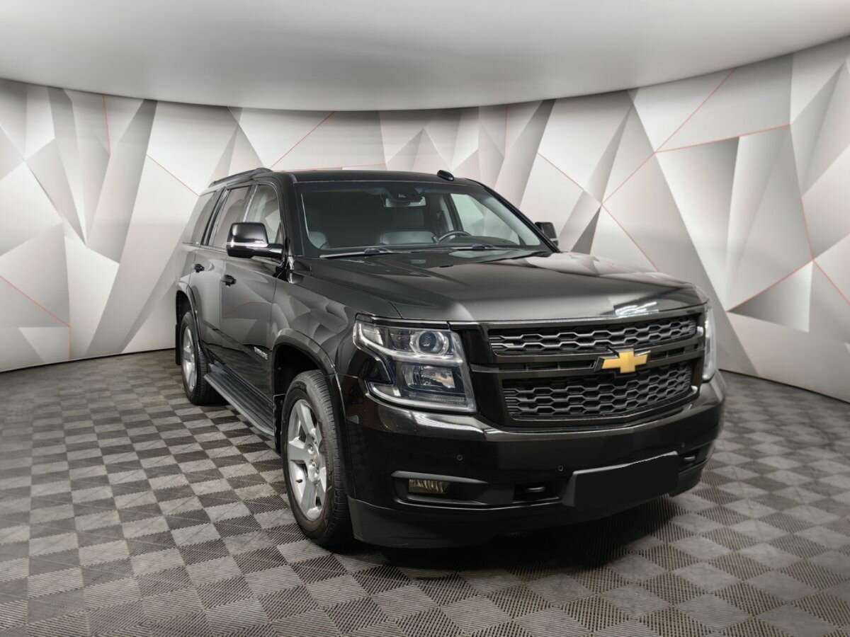 Купить Chevrolet Tahoe с пробегом. Фото: #2