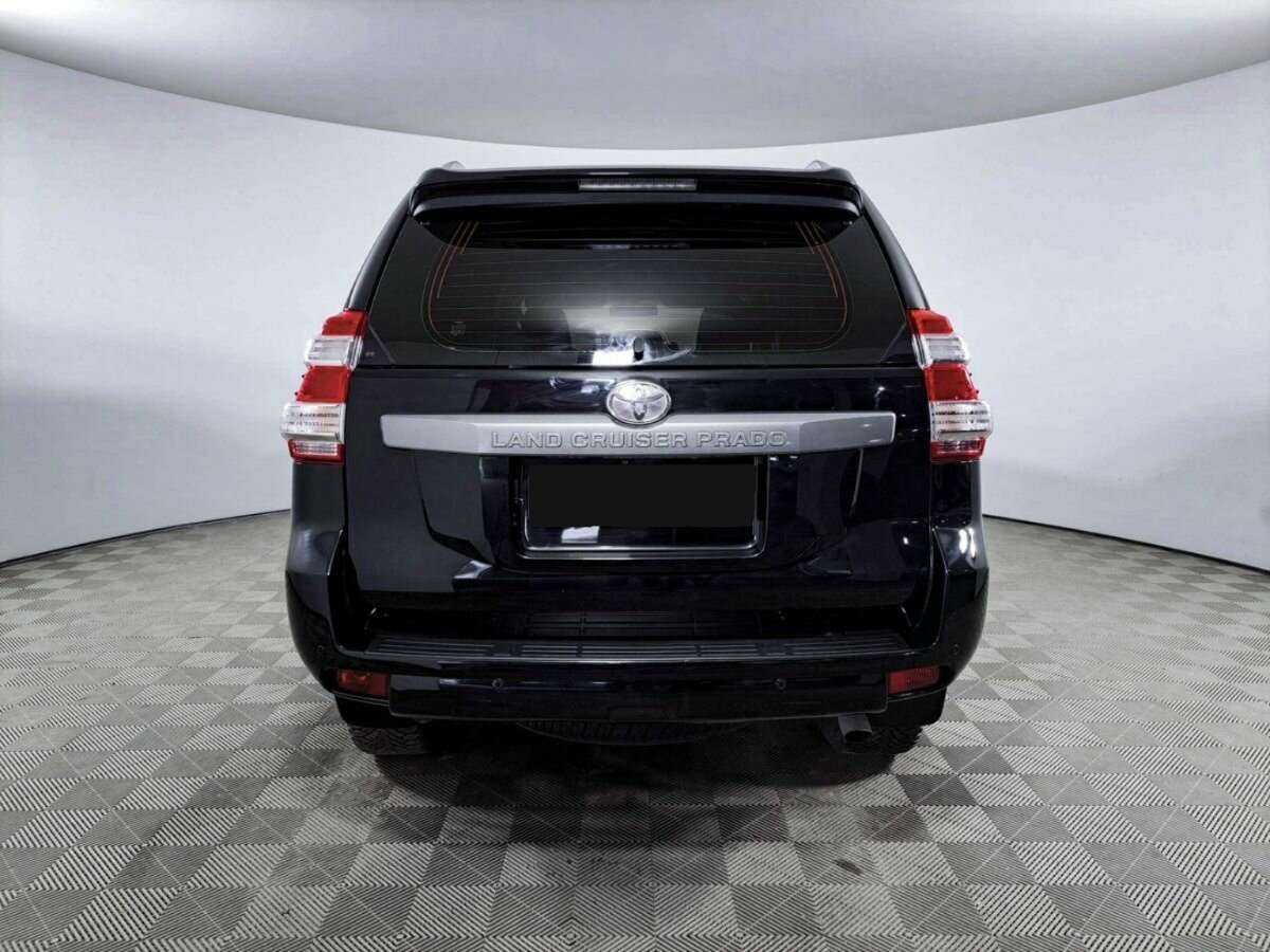 Купить Toyota Land Cruiser Prado с пробегом. Фото: #5