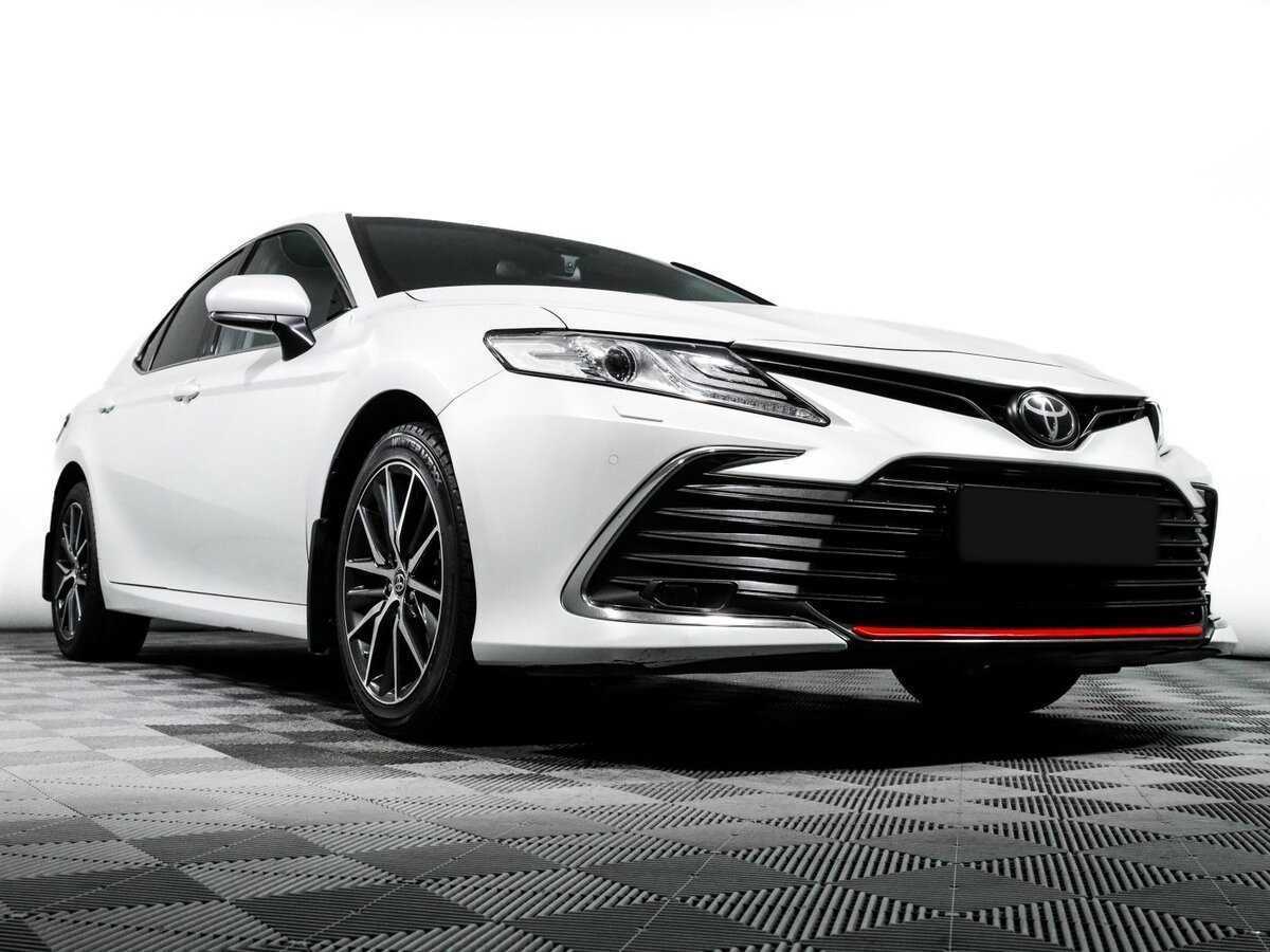 Купить Toyota Camry с пробегом. Фото: #18