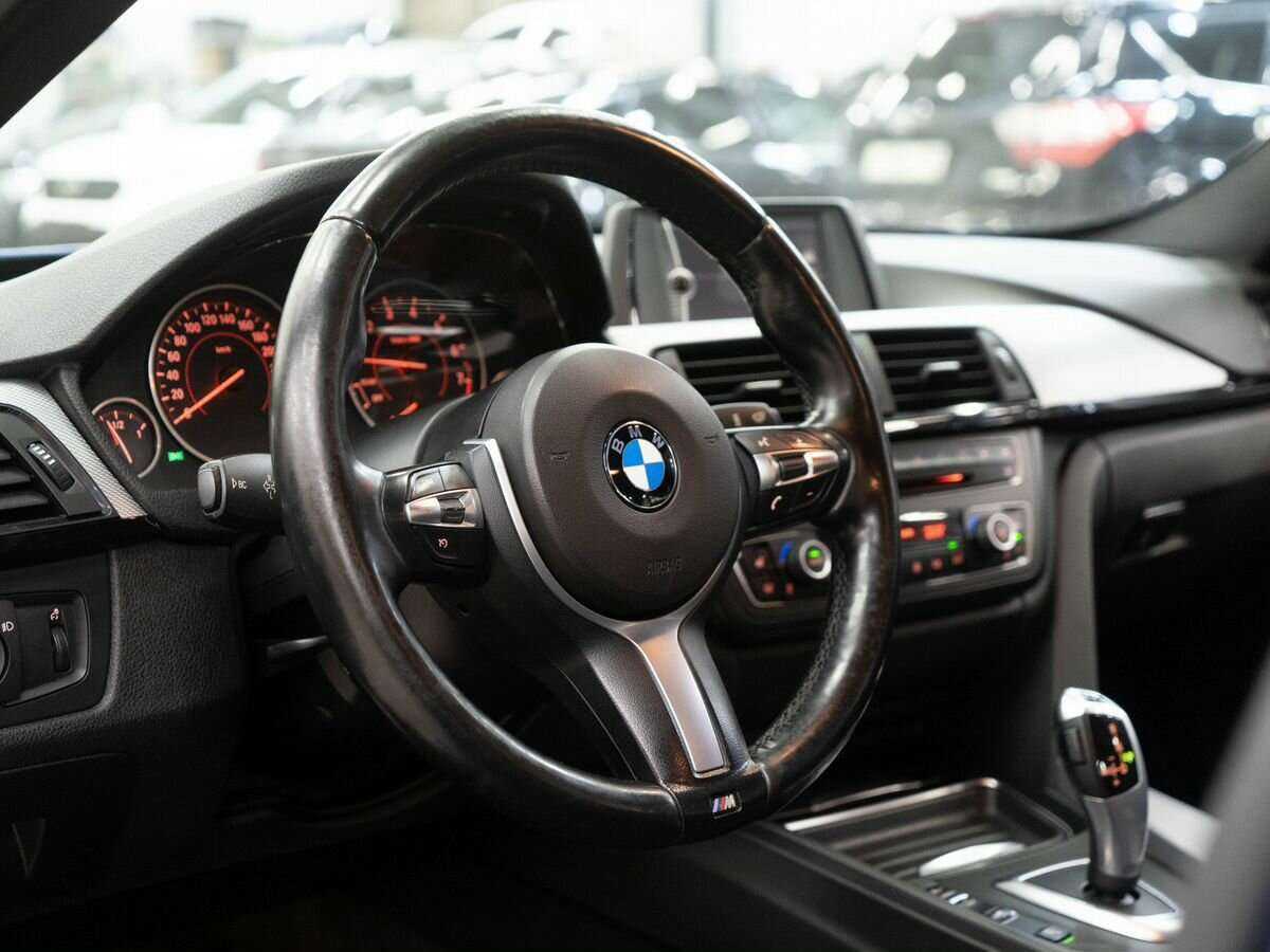 Купить BMW 3 серии с пробегом. Фото: #4