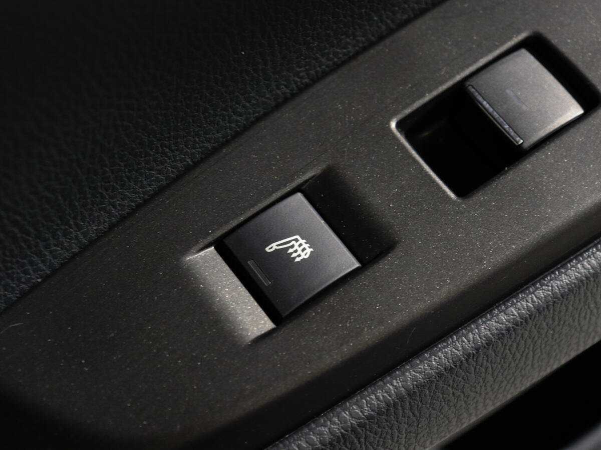 Купить Toyota Camry с пробегом. Фото: #15