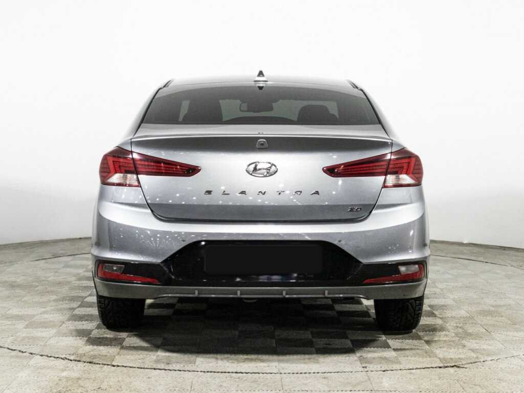 Купить Hyundai Elantra с пробегом. Фото: #5