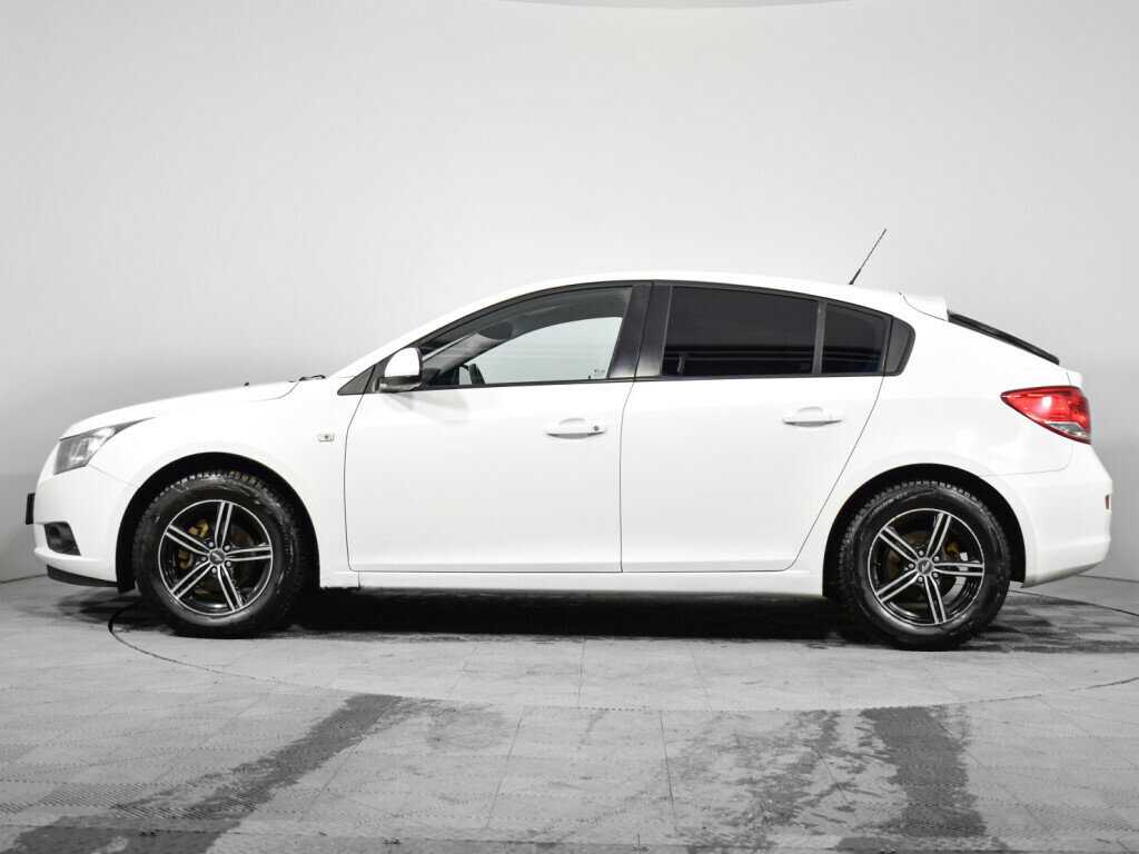 Купить Chevrolet Cruze с пробегом. Фото: #7