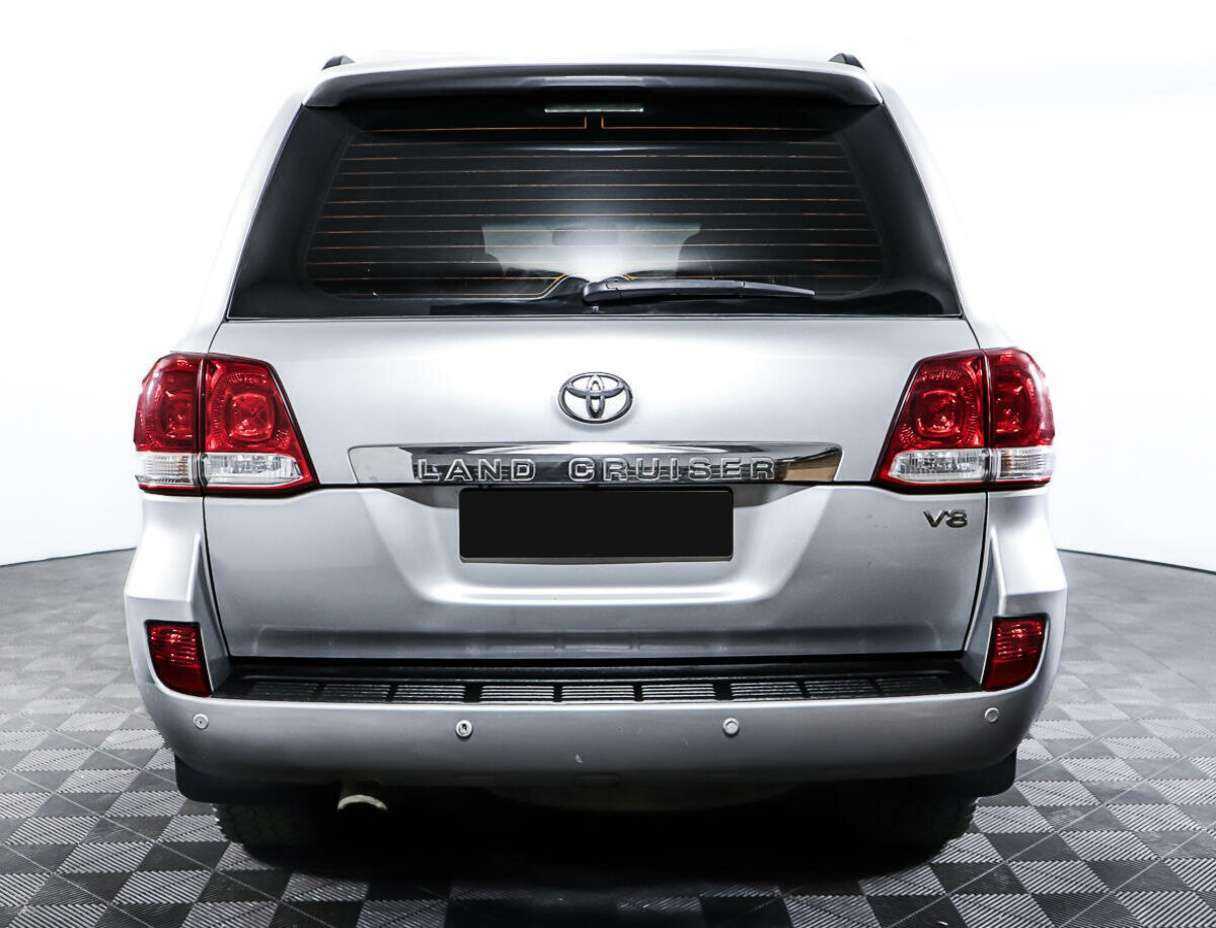 Купить Toyota Land Cruiser с пробегом. Фото: #5