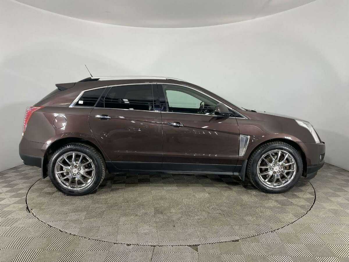 Купить Cadillac SRX с пробегом. Фото: #3