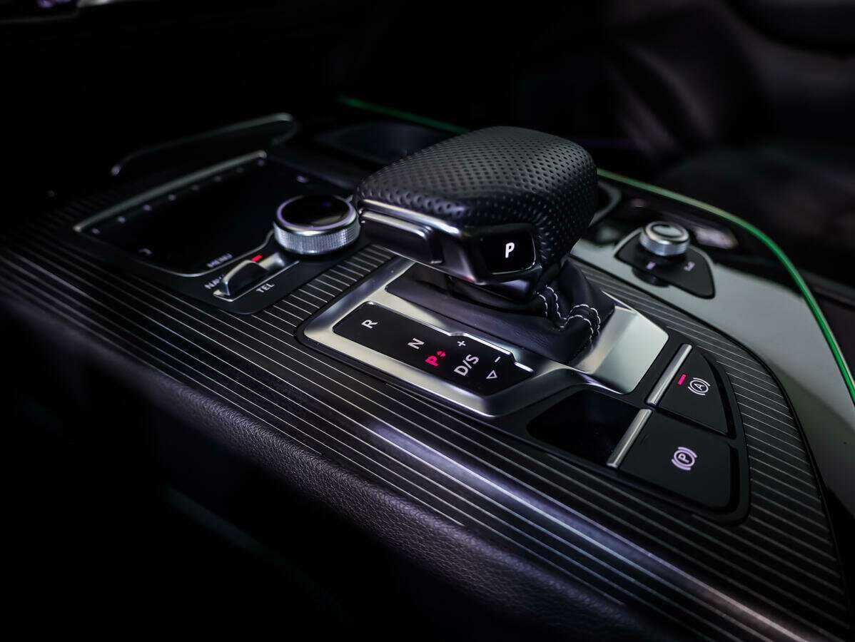 Купить Audi Q7 с пробегом. Фото: #14