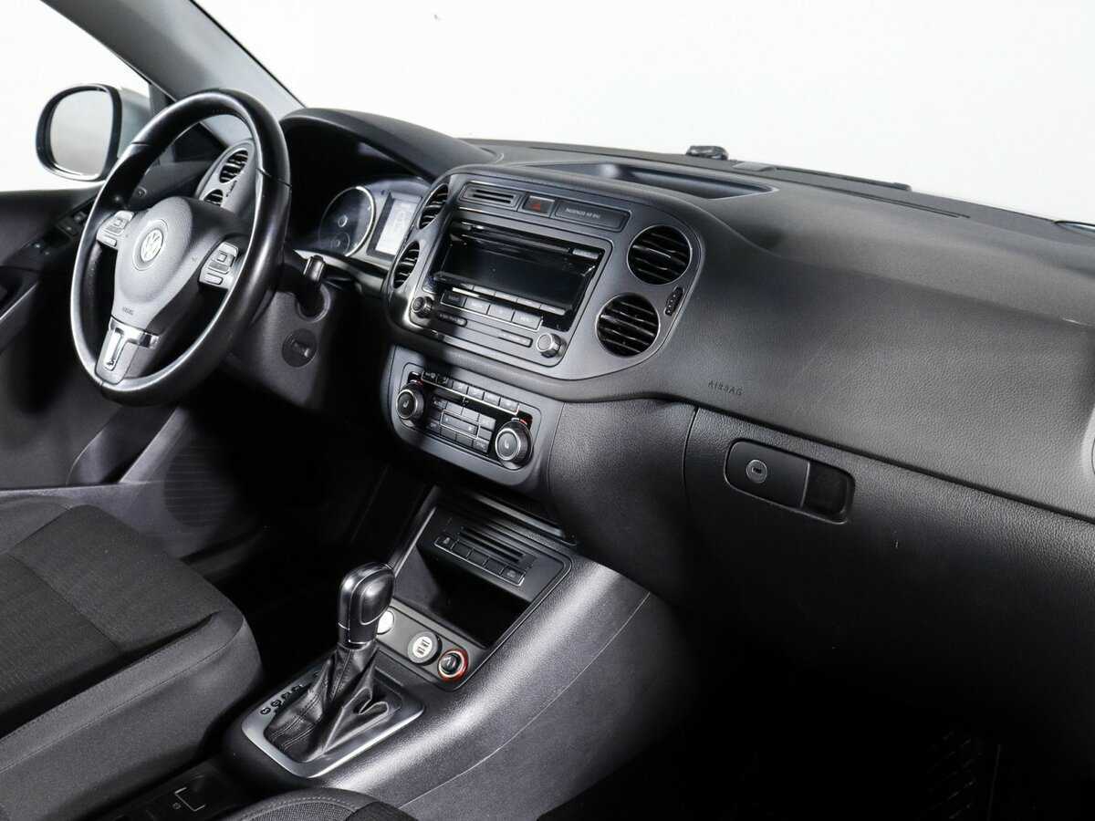 Купить Volkswagen Tiguan с пробегом. Фото: #5