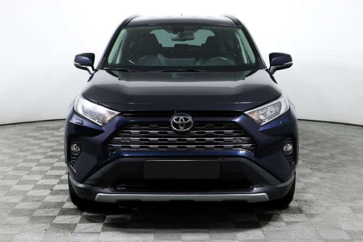 Купить Toyota RAV4 с пробегом. Фото: #1