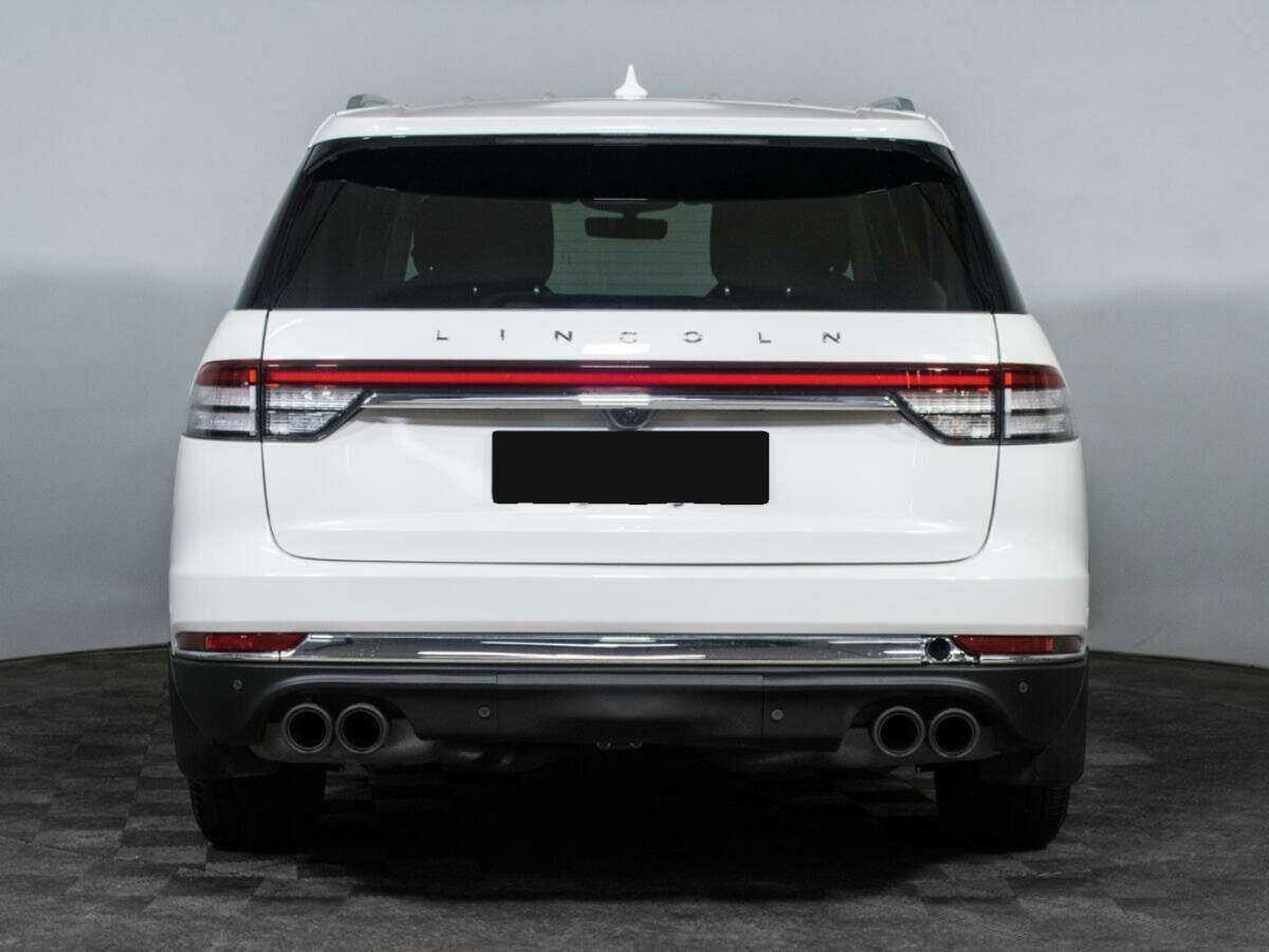 Купить Lincoln Aviator с пробегом. Фото: #4