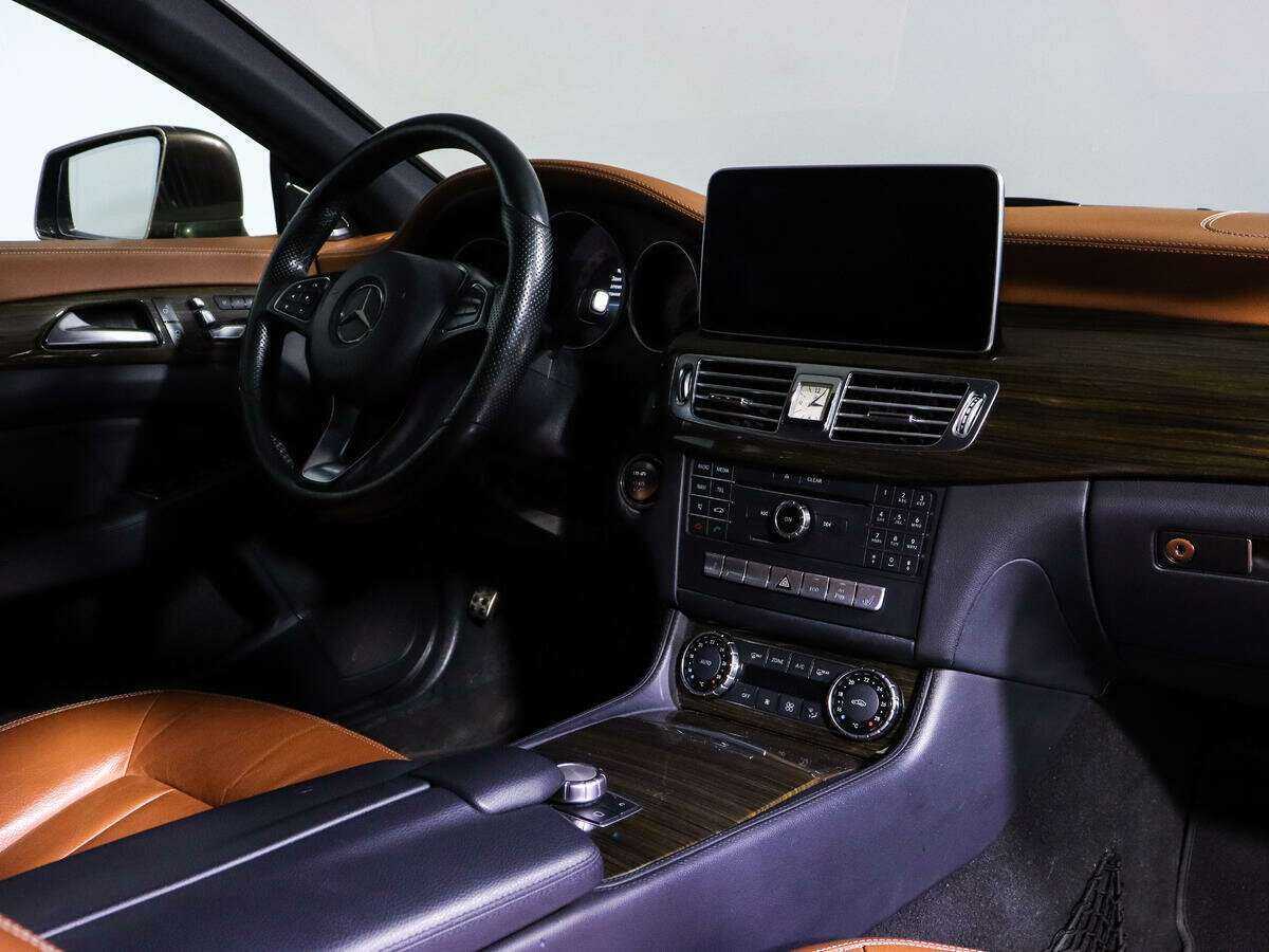 Купить Mercedes-Benz CLS с пробегом. Фото: #6