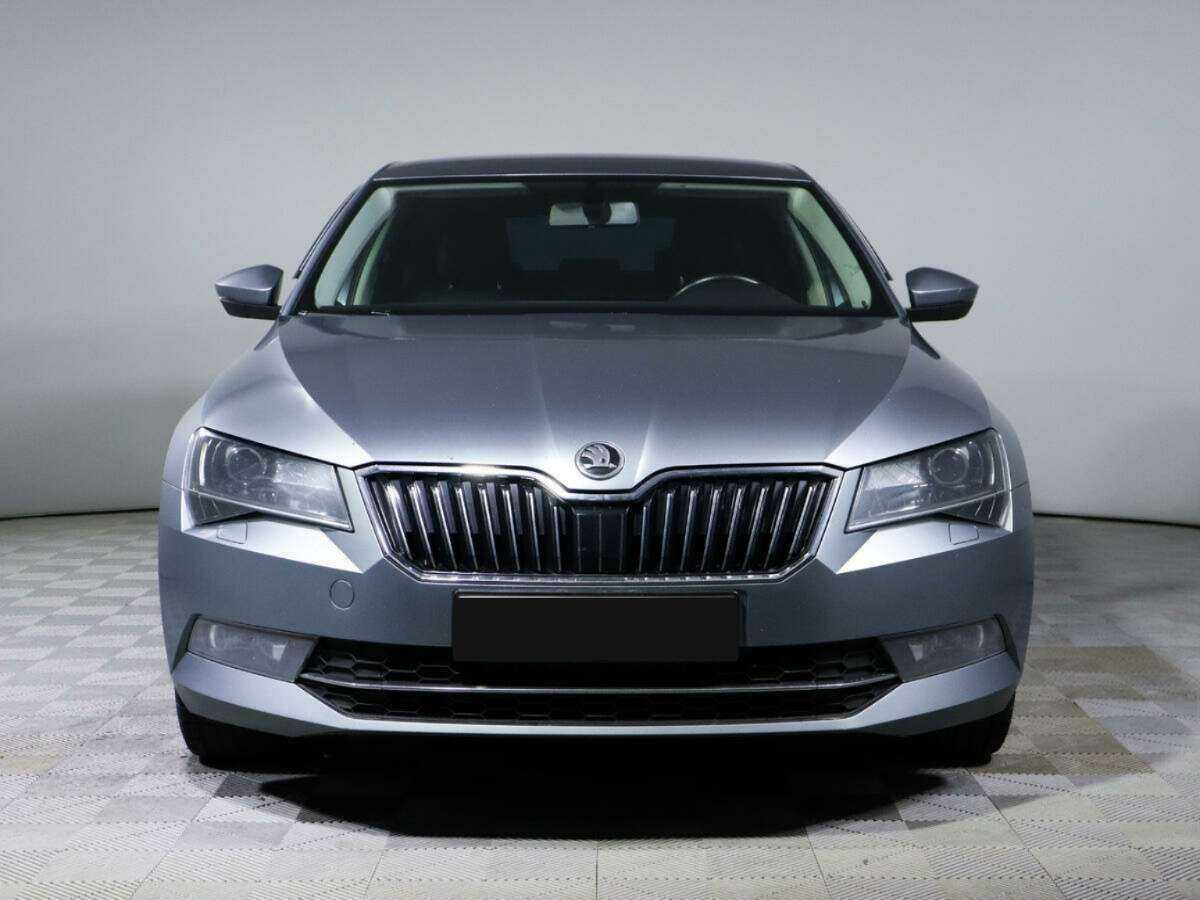 Купить Skoda Superb с пробегом. Фото: #1