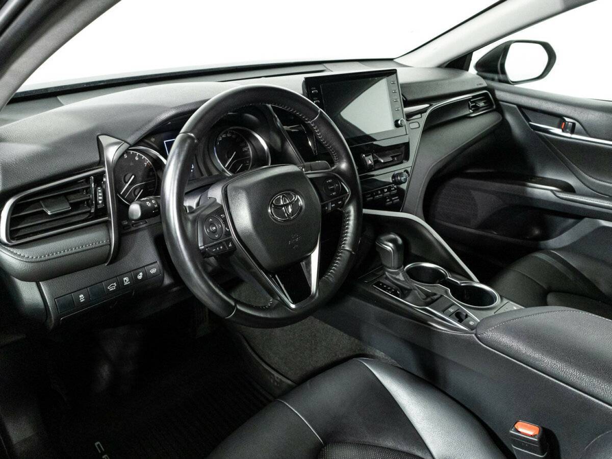 Купить Toyota Camry с пробегом. Фото: #10