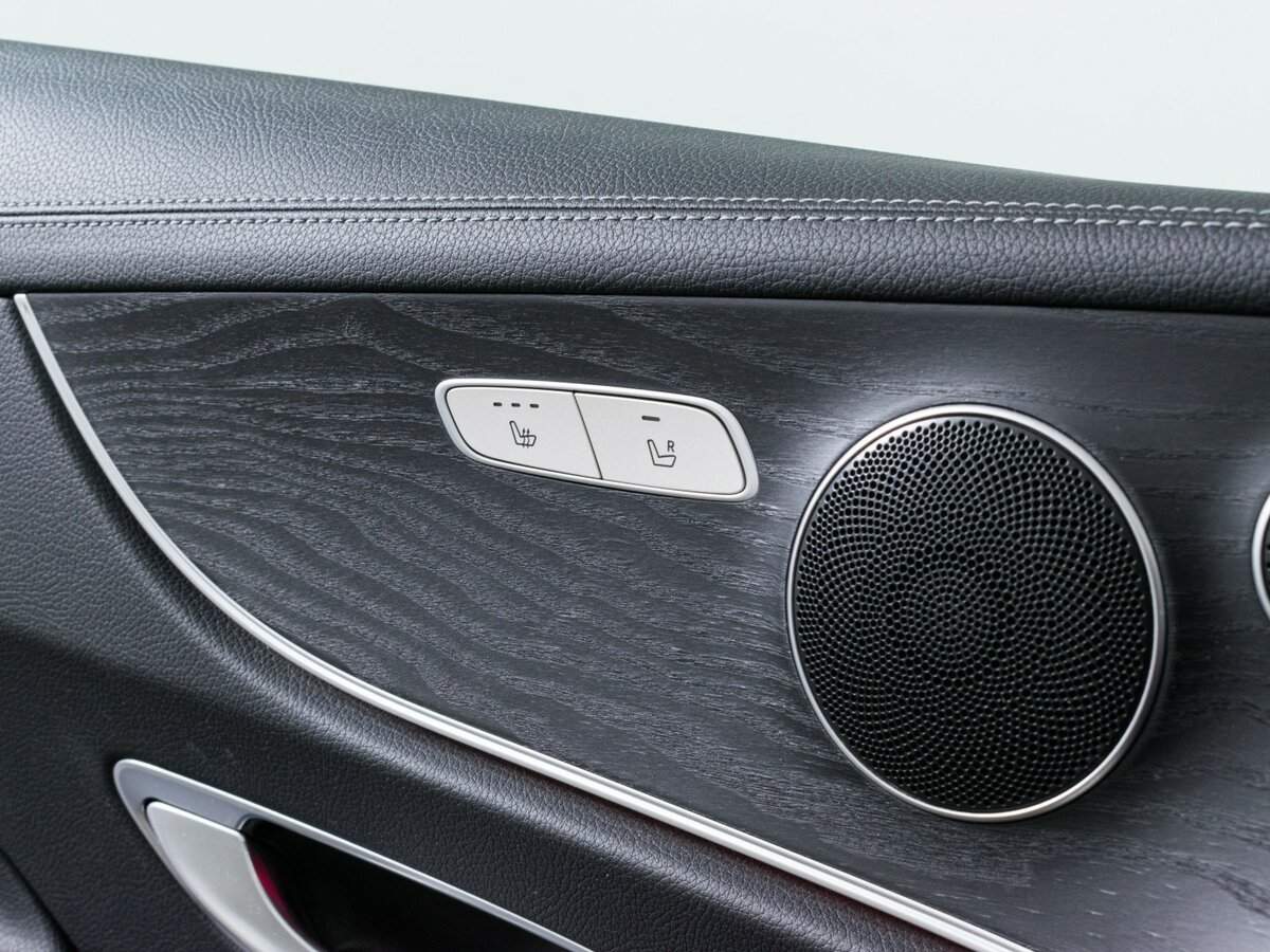 Купить Mercedes-Benz E-Класс с пробегом. Фото: #20