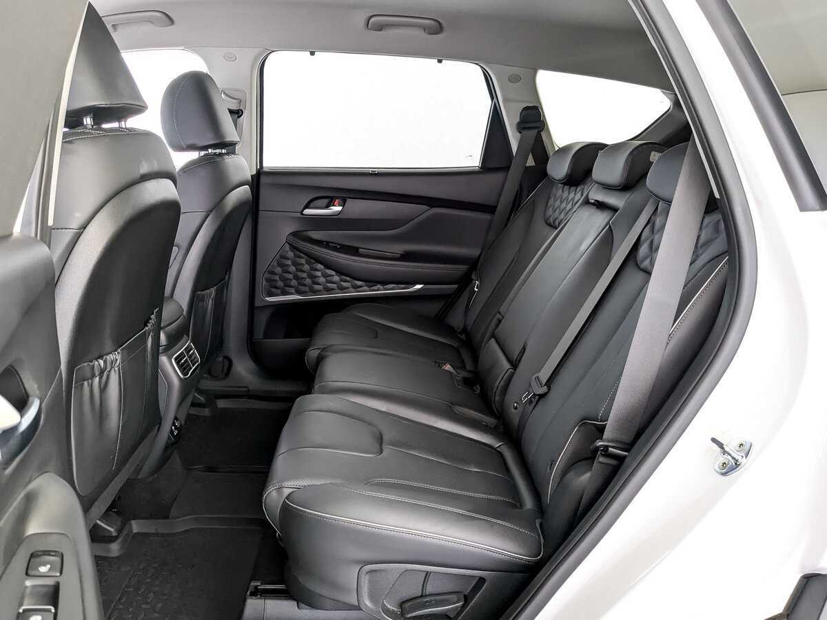 Купить Hyundai Santa Fe с пробегом. Фото: #9