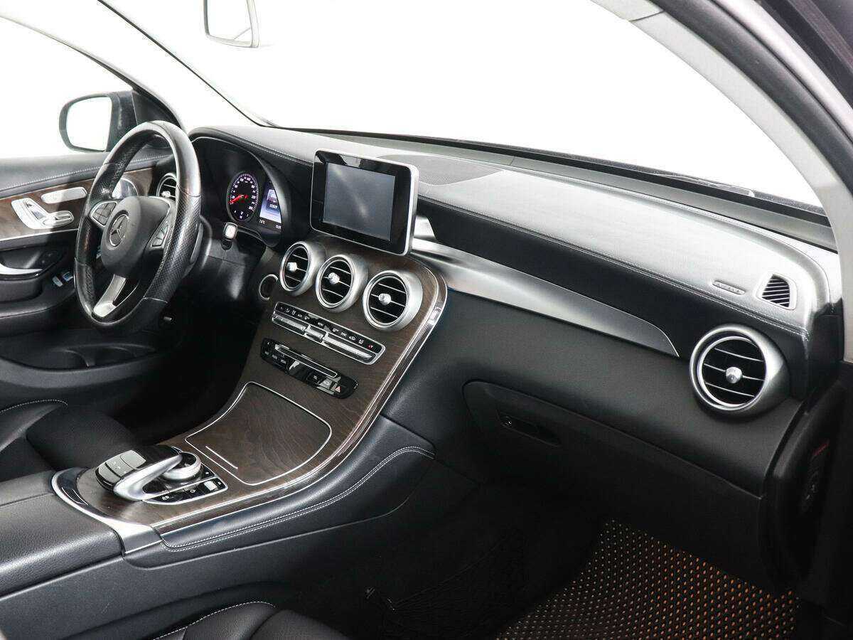 Купить Mercedes-Benz GLC Coupe с пробегом. Фото: #9