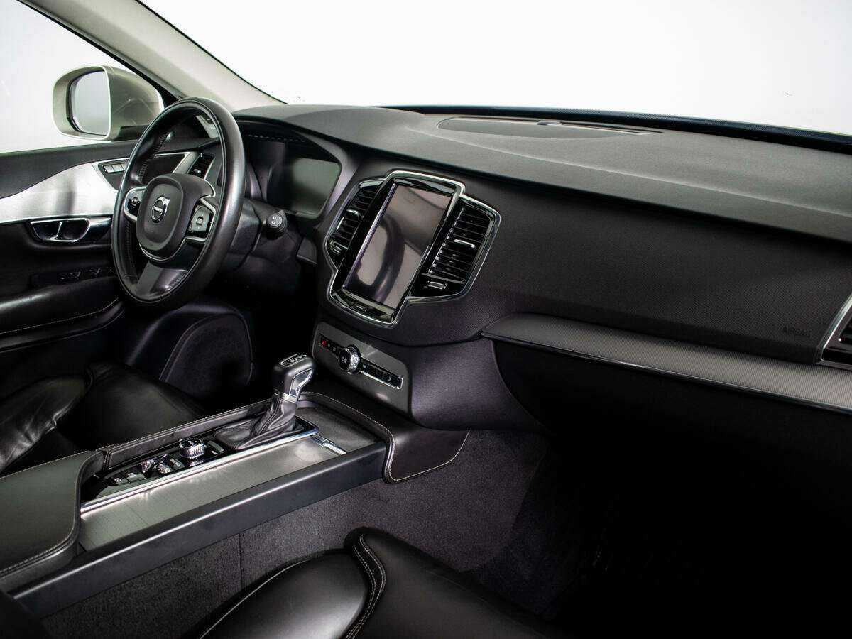 Купить Volvo XC90 с пробегом. Фото: #6
