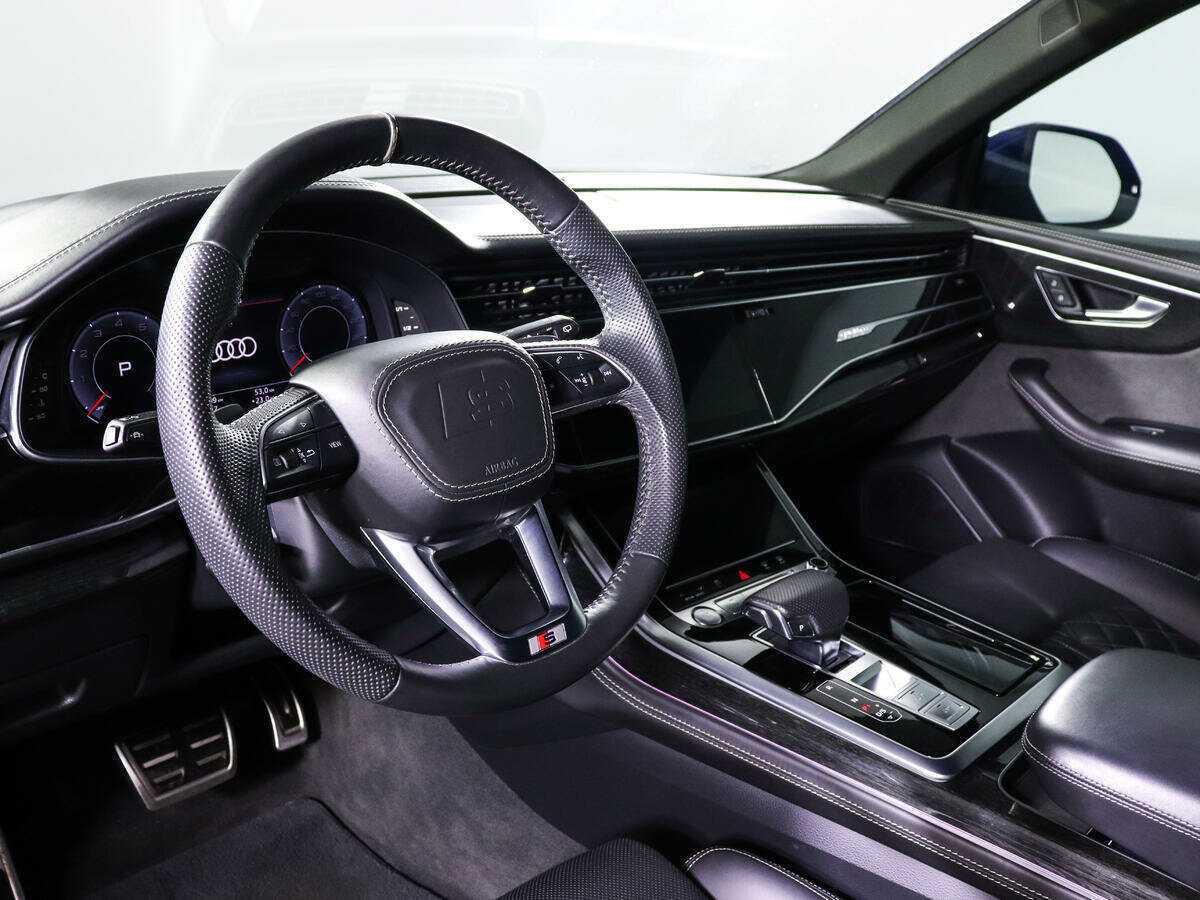 Купить Audi Q8 с пробегом. Фото: #11