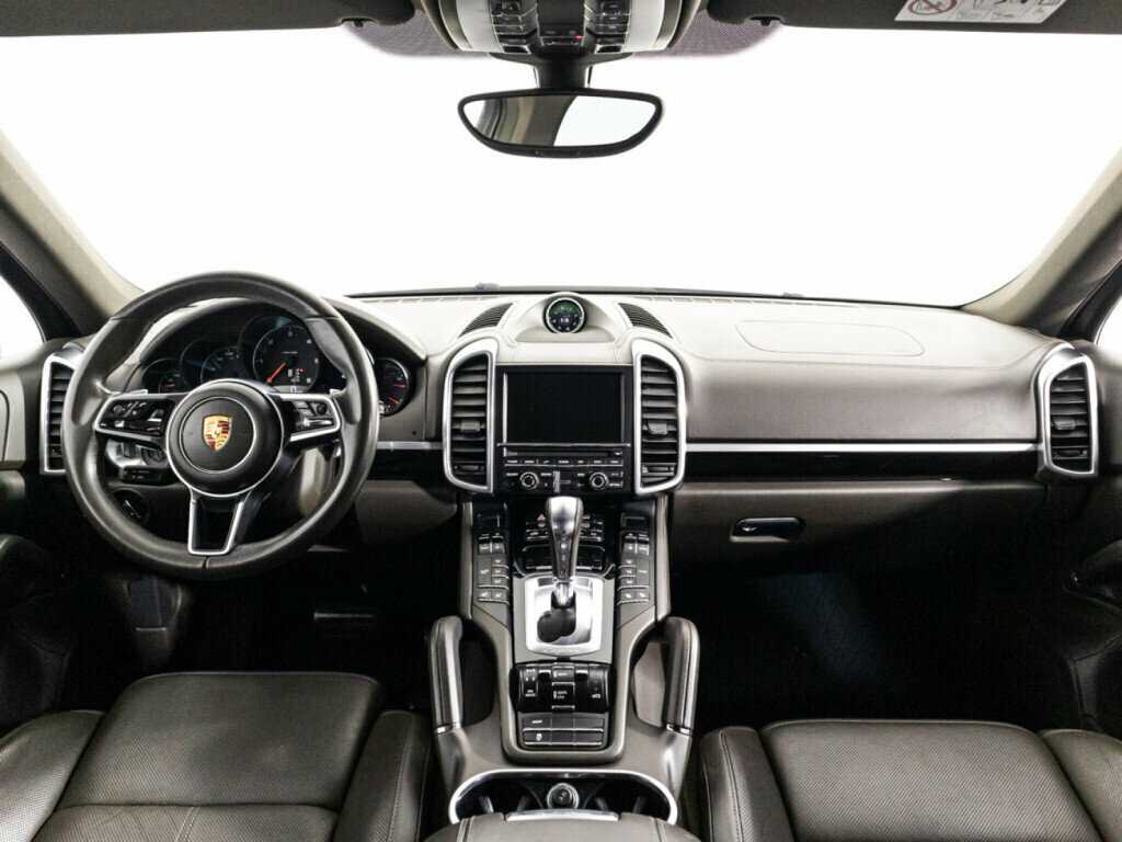 Купить Porsche Cayenne с пробегом. Фото: #12