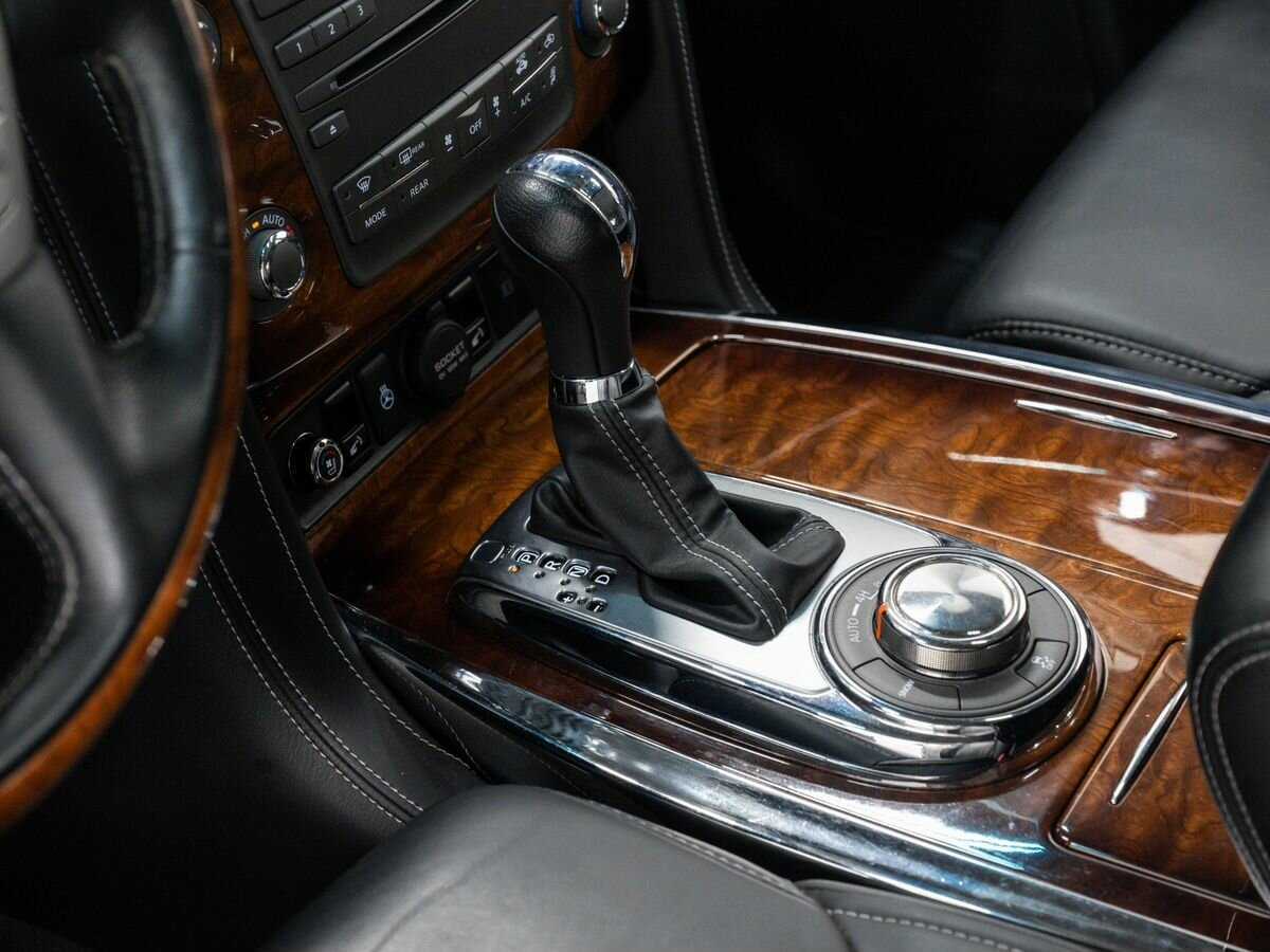 Купить Infiniti QX80 с пробегом. Фото: #20