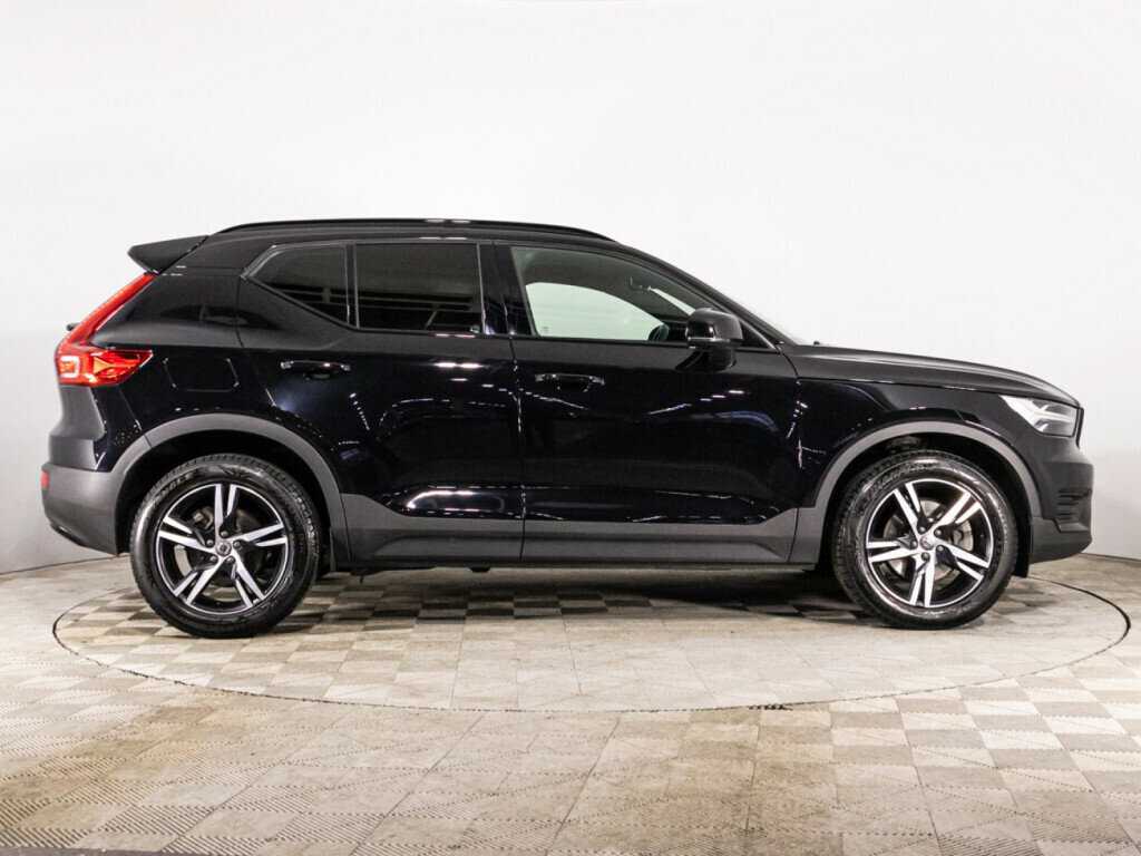 Купить Volvo XC40 с пробегом. Фото: #3