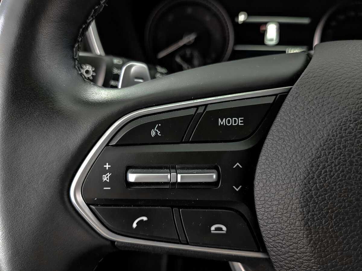 Купить Hyundai Santa Fe с пробегом. Фото: #24