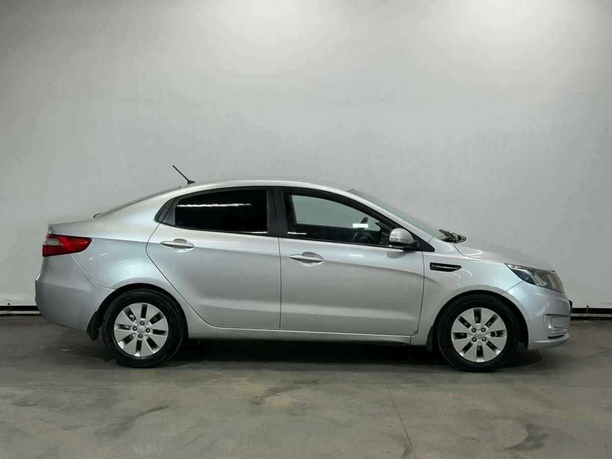 Купить Kia Rio с пробегом. Фото: #3