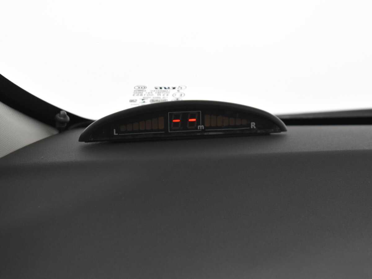 Купить Toyota Auris с пробегом. Фото: #20