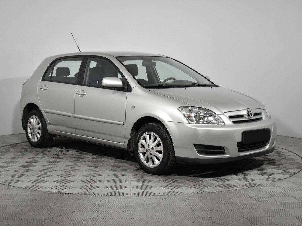 Купить Toyota Corolla с пробегом. Фото: #2
