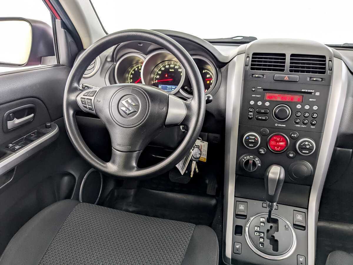 Купить Suzuki Grand Vitara с пробегом. Фото: #24