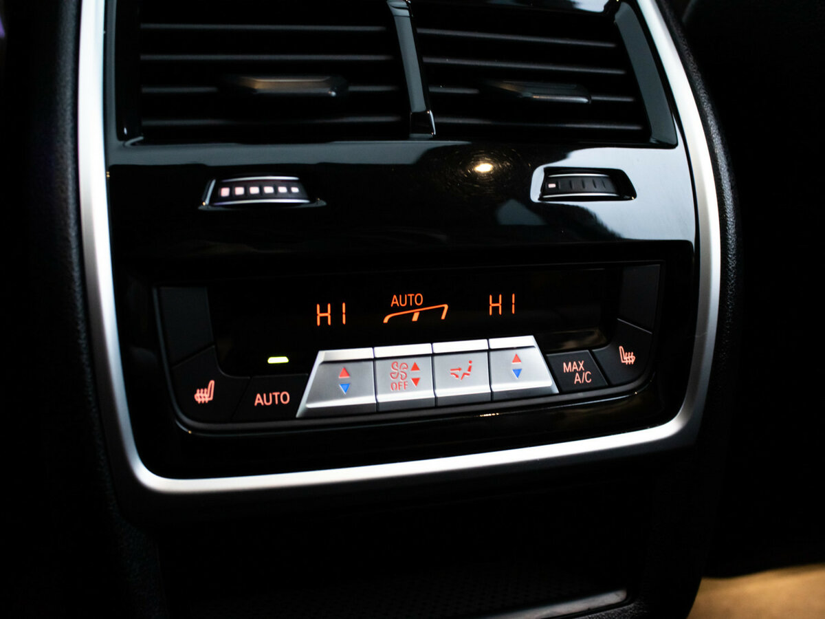 Купить BMW X5 с пробегом. Фото: #15