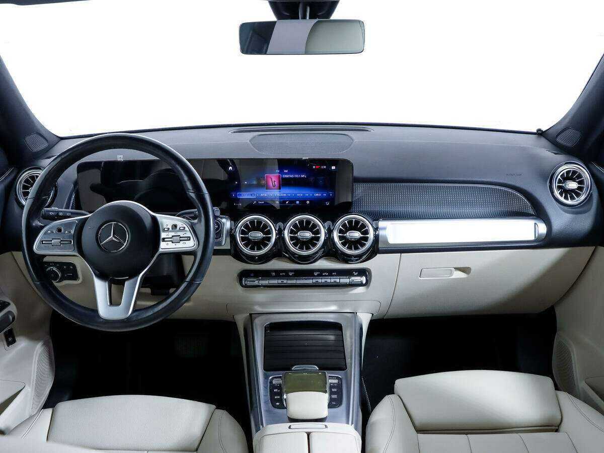 Купить Mercedes-Benz GLB с пробегом. Фото: #9