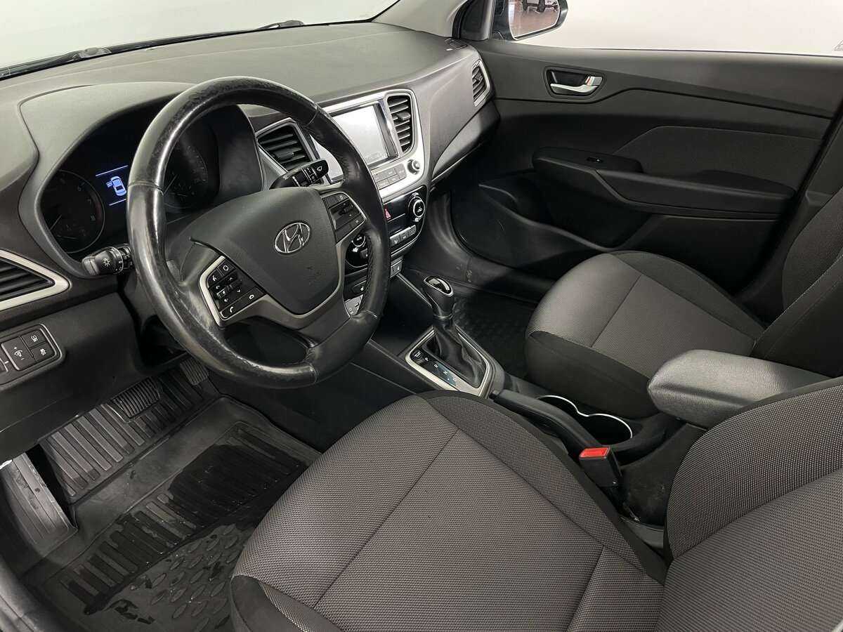 Купить Hyundai Solaris с пробегом. Фото: #6