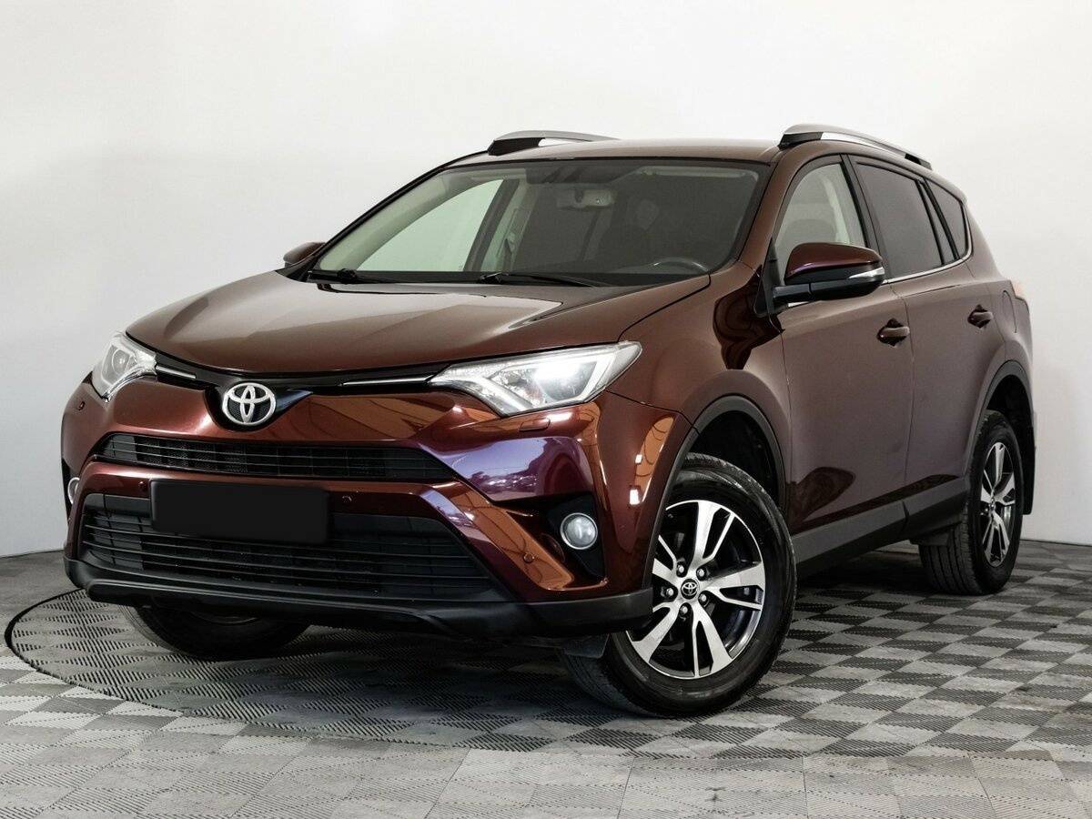 Купить Toyota RAV4 с пробегом. Посмотреть фото